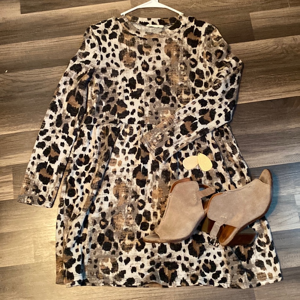 Leopard print dress